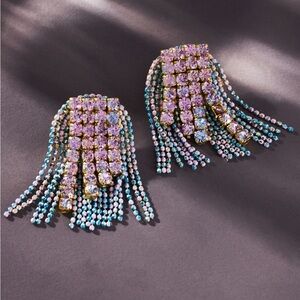Anthropologie jellyfish crystal drop lilac blue rhinestone Fringe Earrings